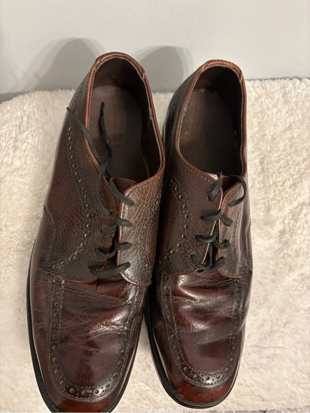 Men's Brown Leather Wingtip Dress Shoes